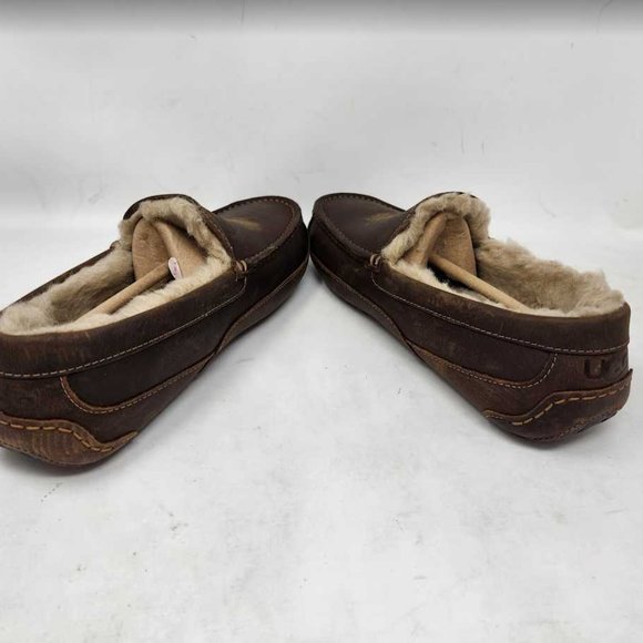Men\'s 13 Ugg Ascot loafer slippers in brown main image 12